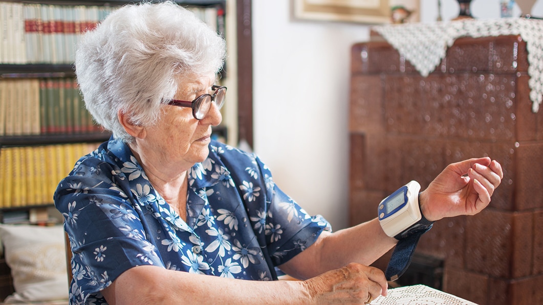 Smart Care eldre mennesker kan monitorerer egen helsedata