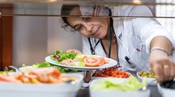 Using real-time data to reduce food waste and support a sustainable future